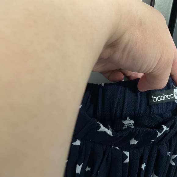 NWOT navy blue pleated midi skirt - Picture 4 of 5